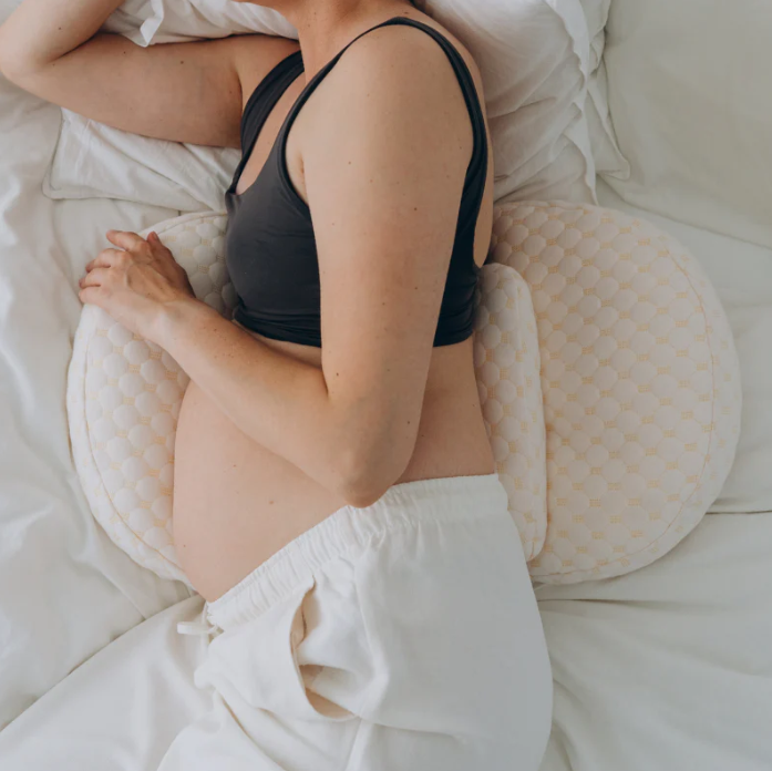 Lati2™ Compacta y Cómoda  para Dormir bien Durante el Embarazo.